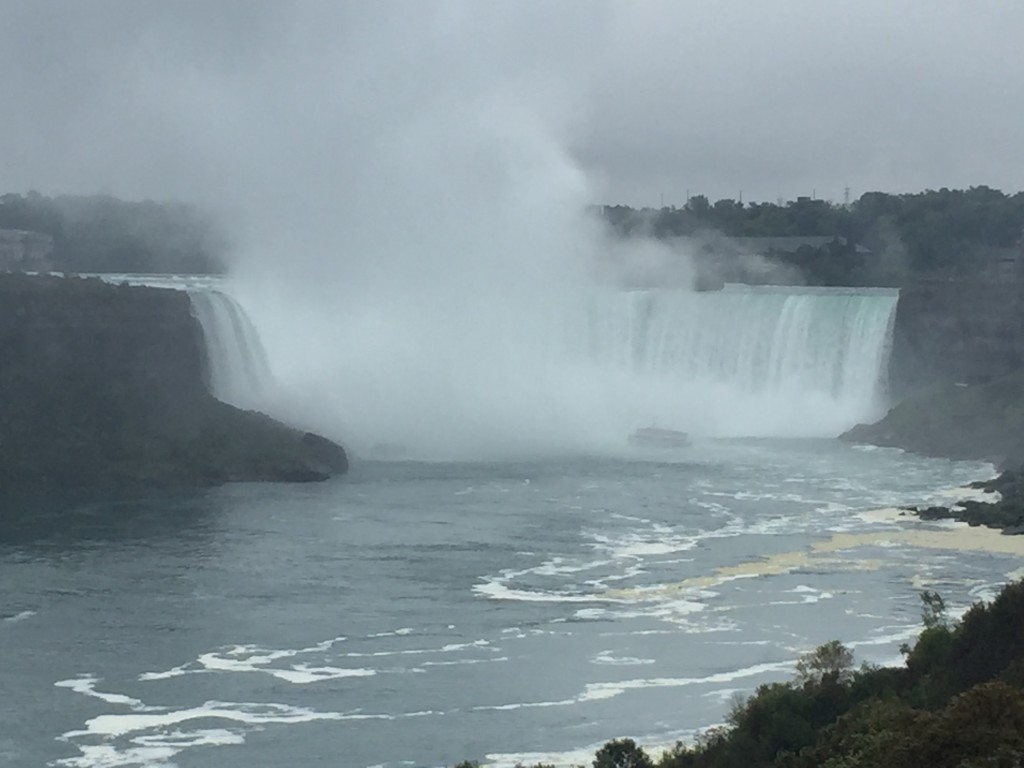 Horseshoe Falls