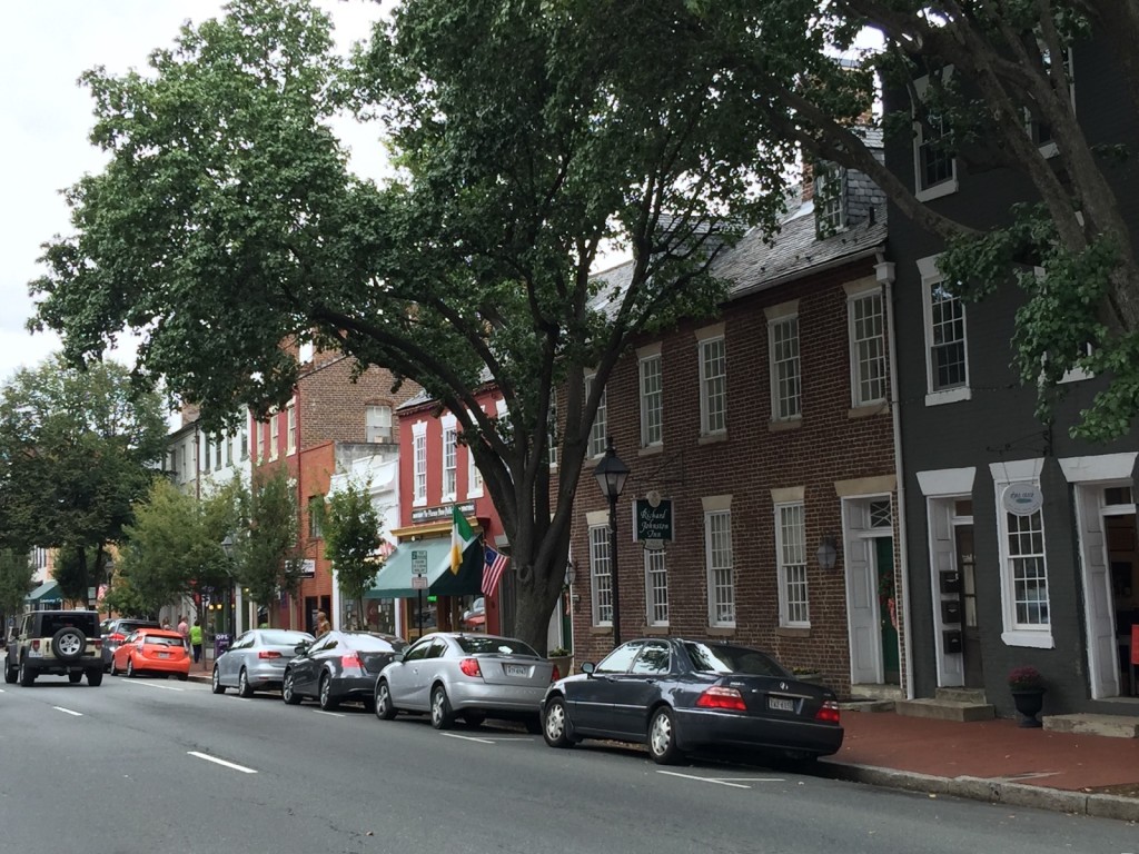 Caroline St. Fredericksburg