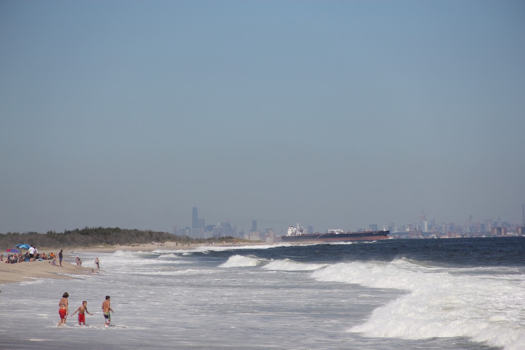 Sandy Hook, Jersey Beach (im Hintergrund NY City)